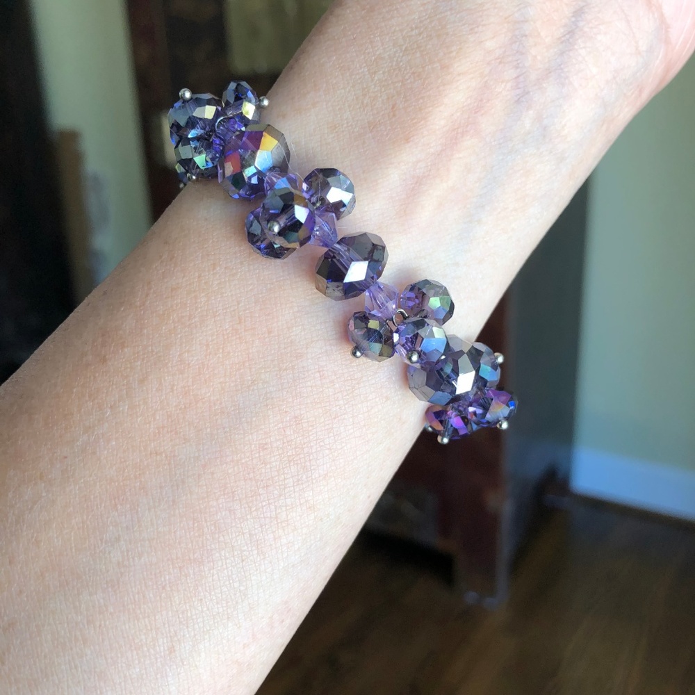 Purple bead bracelet